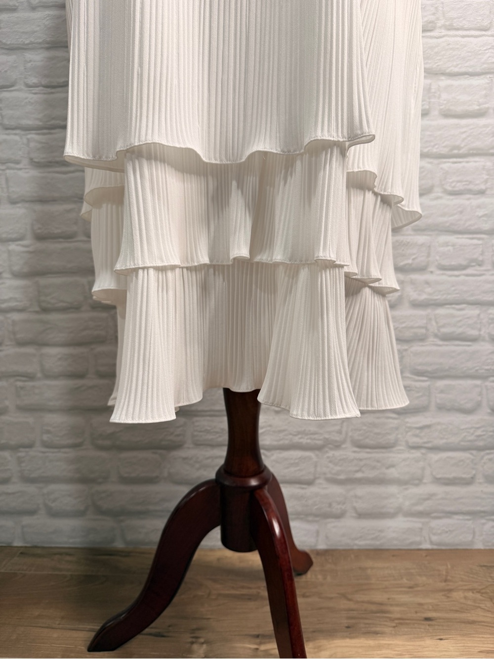 Vintage Risa Ann New York Pleated Tiered Ruffle Midi Dress - Picture 4 of 10